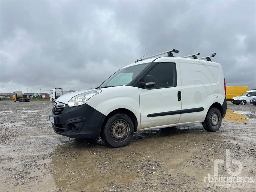 Opel COMBO 패널 화물차