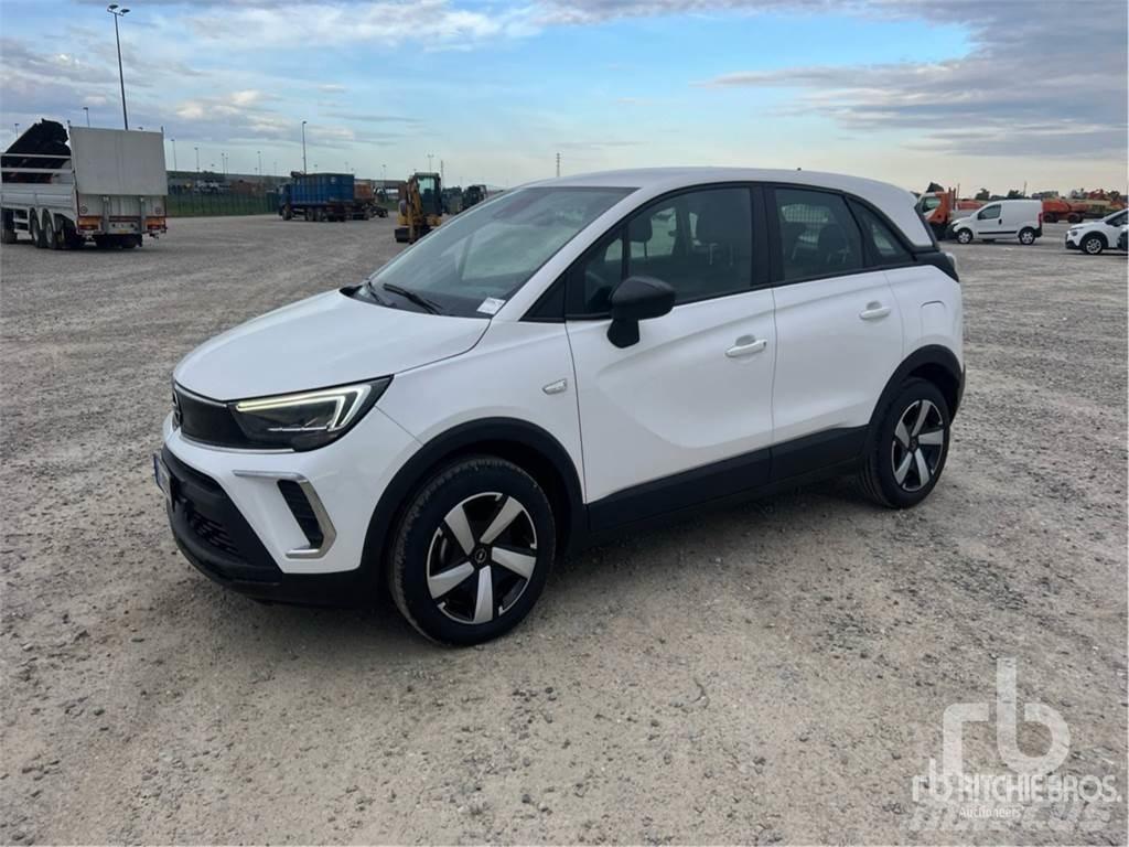 Opel CROSSLAND 픽업/드롭사이드
