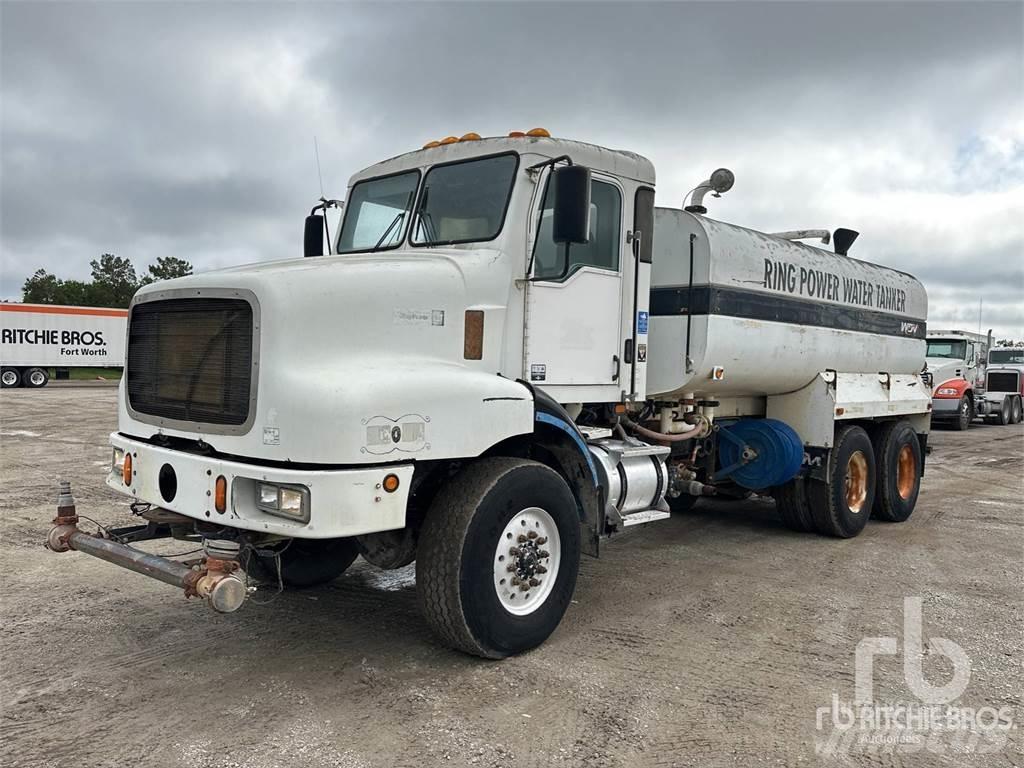 Oshkosh F2346 급수차