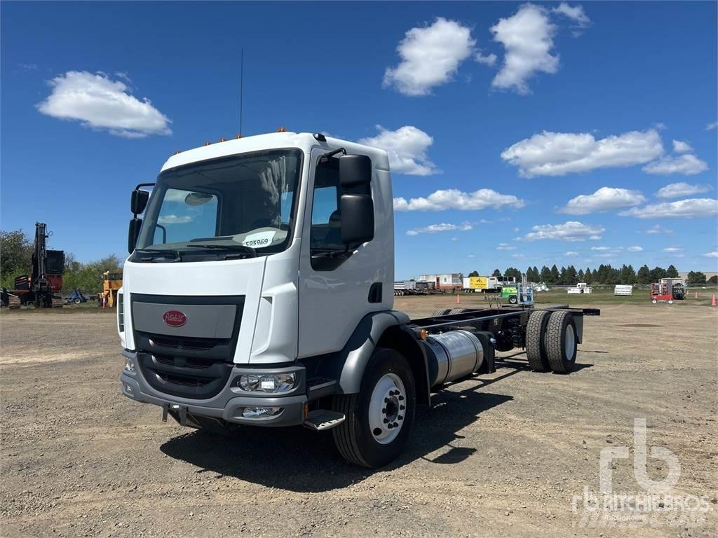 Peterbilt 220 새시 운전실 트럭