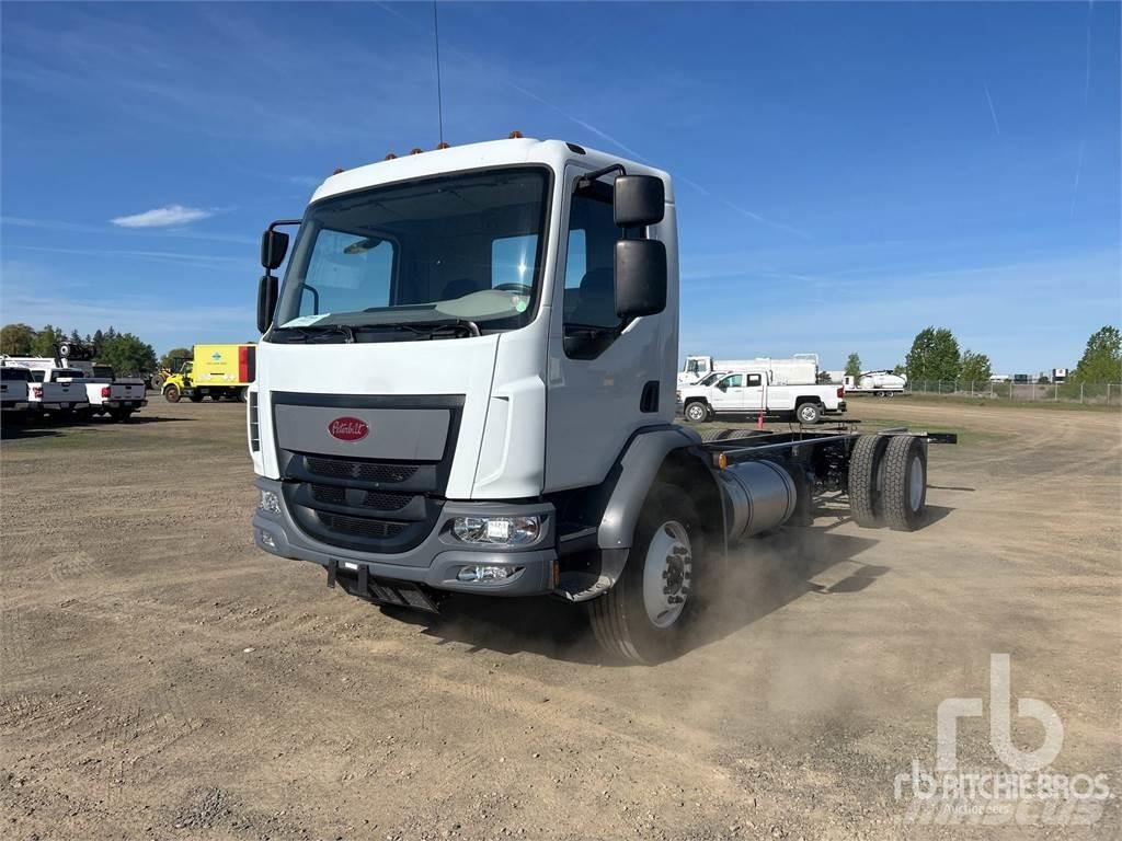 Peterbilt 220 새시 운전실 트럭