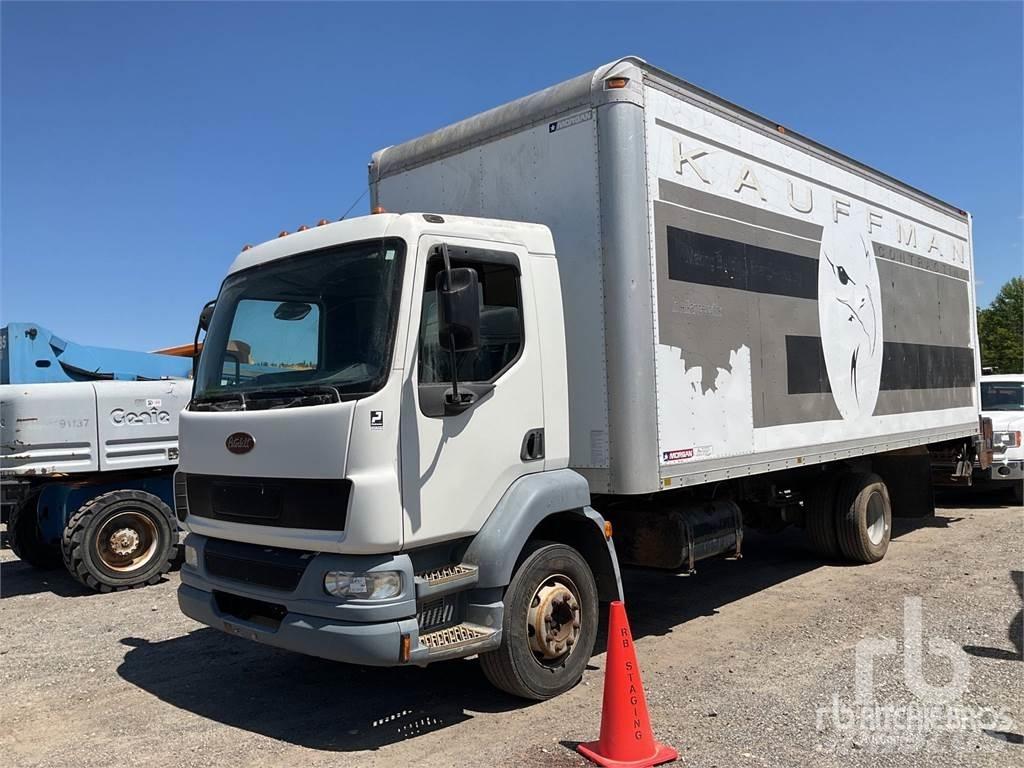 Peterbilt 220 패널 화물차