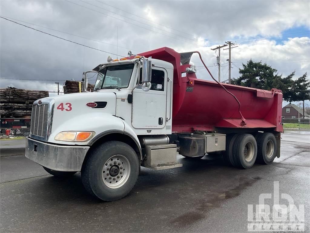 Peterbilt 335 덤프 트럭