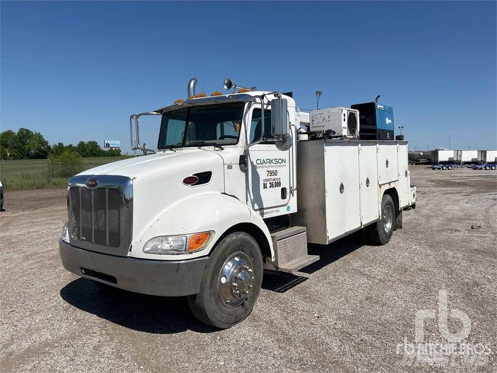 Peterbilt 335 시립/다목적 차량