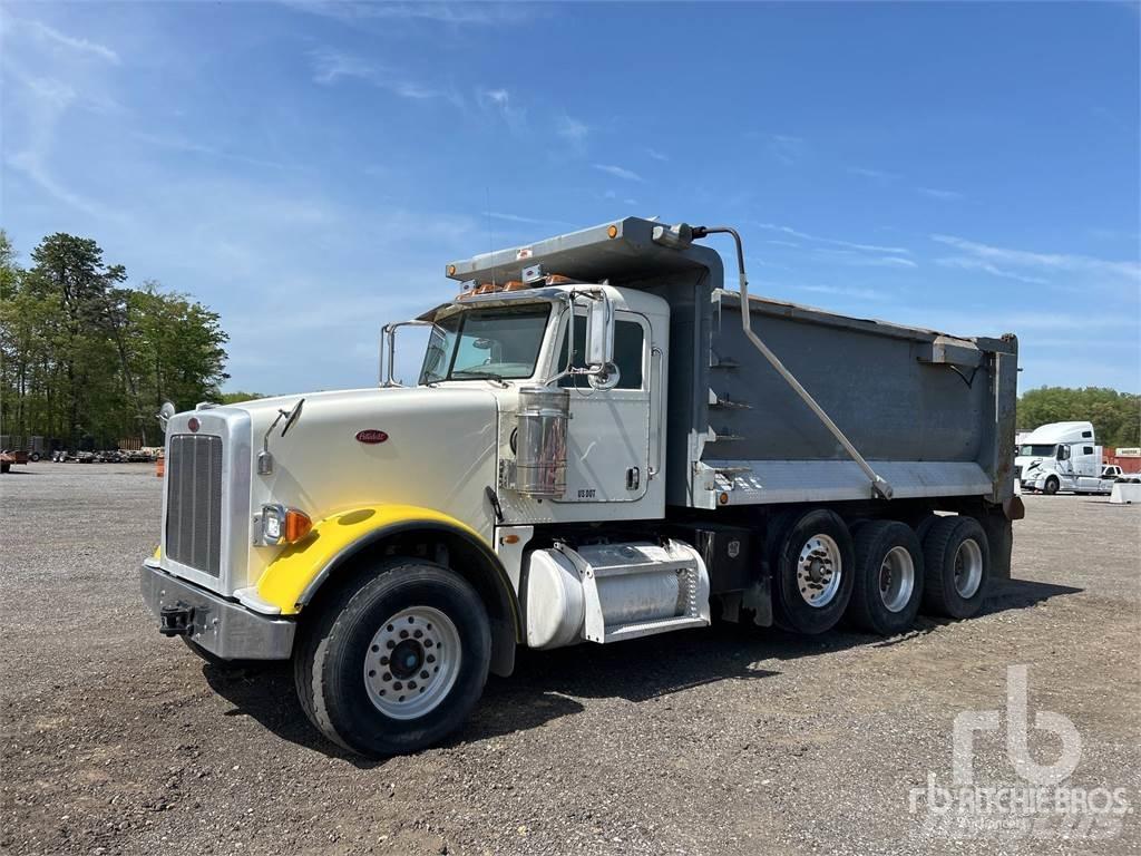 Peterbilt 367 덤프 트럭