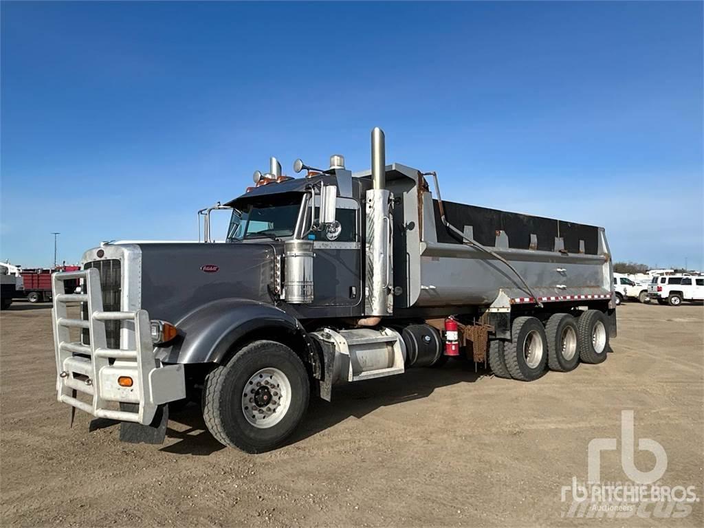 Peterbilt 367 덤프 트럭