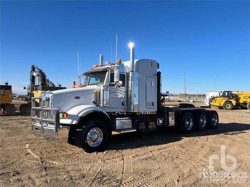 Peterbilt 378 플랫베드/윈치 트럭