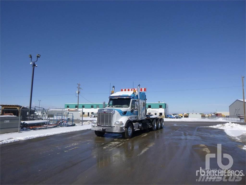 Peterbilt 567 플랫베드/윈치 트럭