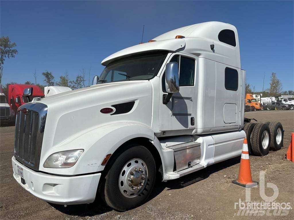 Peterbilt 587 트랙터 유닛