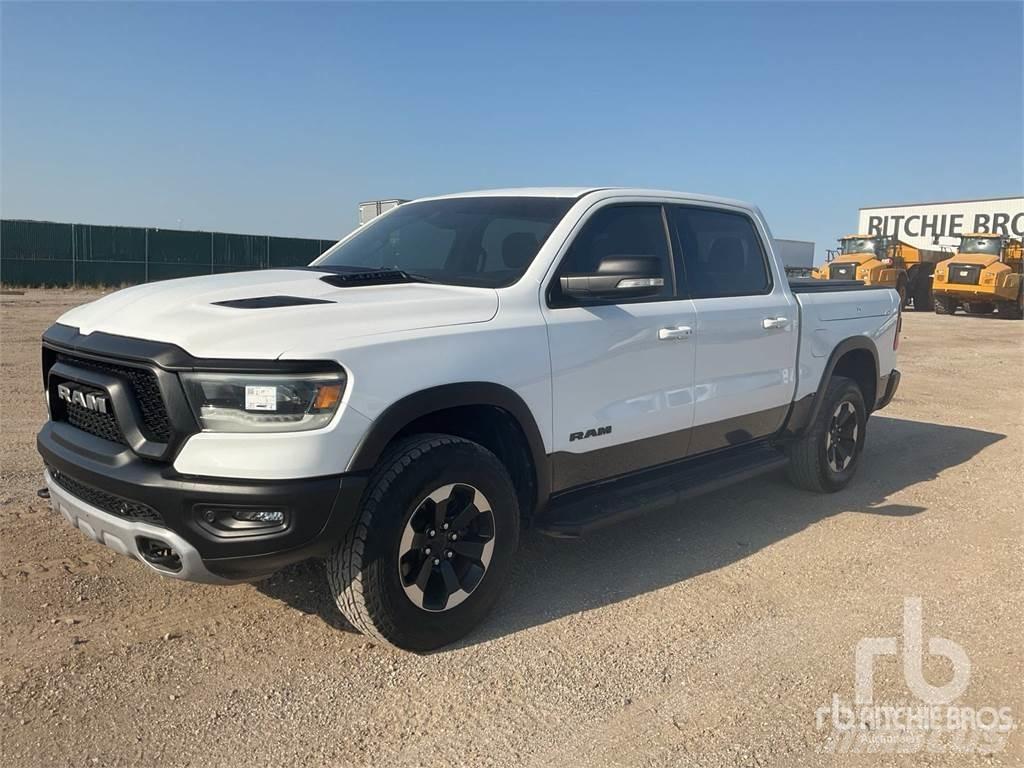 RAM 1500 픽업/드롭사이드
