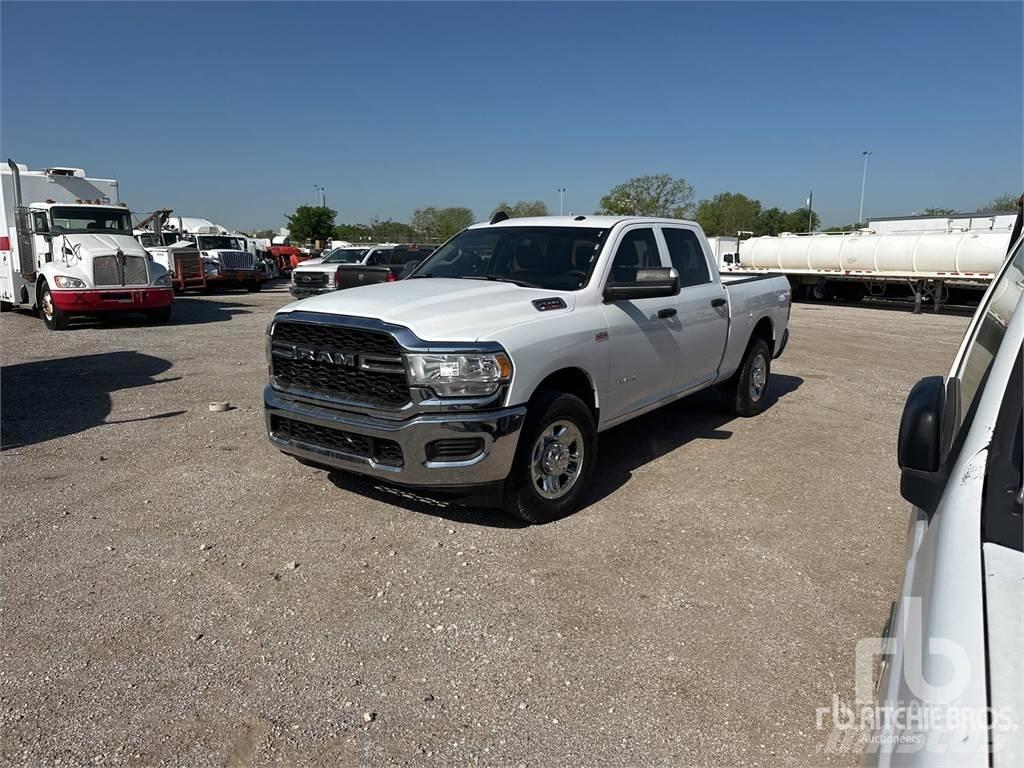 RAM 2500 픽업/드롭사이드