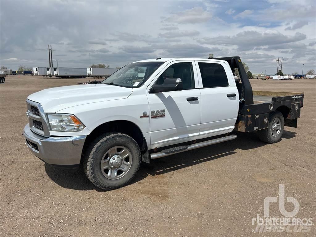 RAM 2500 플랫베드/드롭사이드 트럭