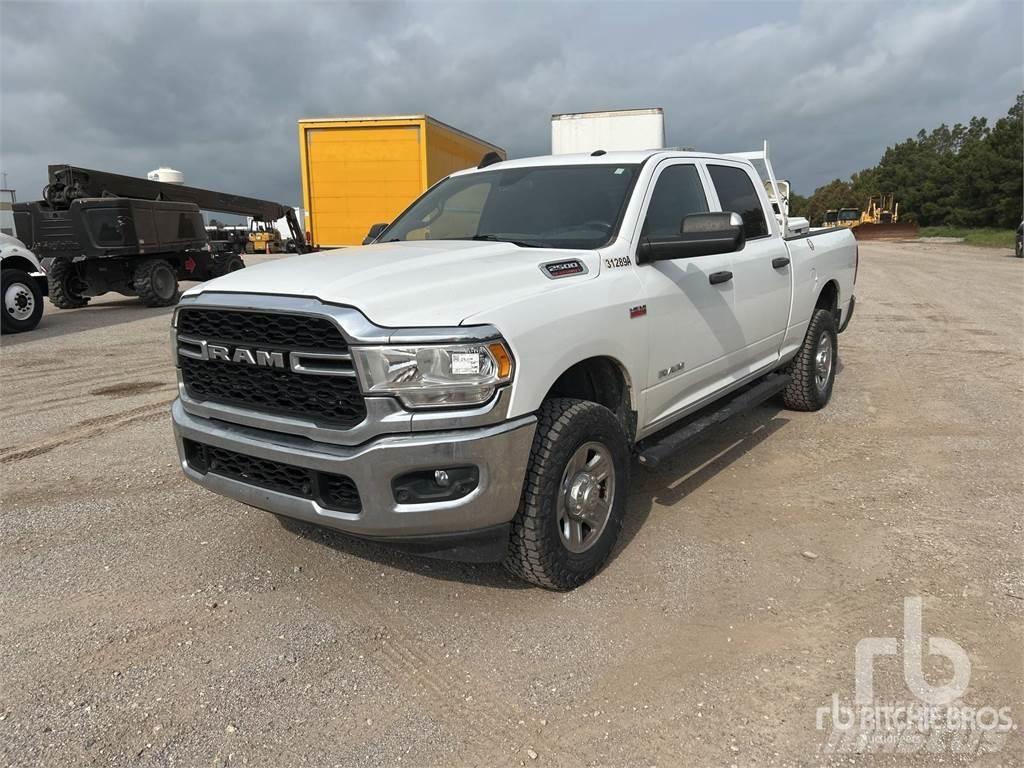 RAM 2500 픽업/드롭사이드