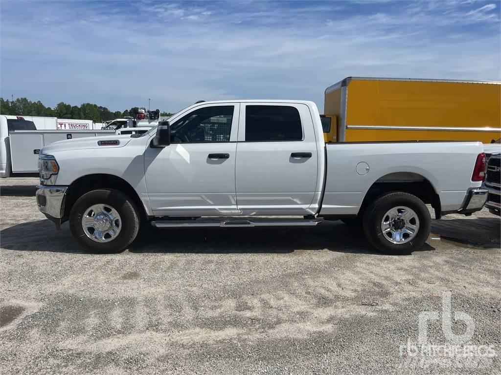 RAM 2500 픽업/드롭사이드