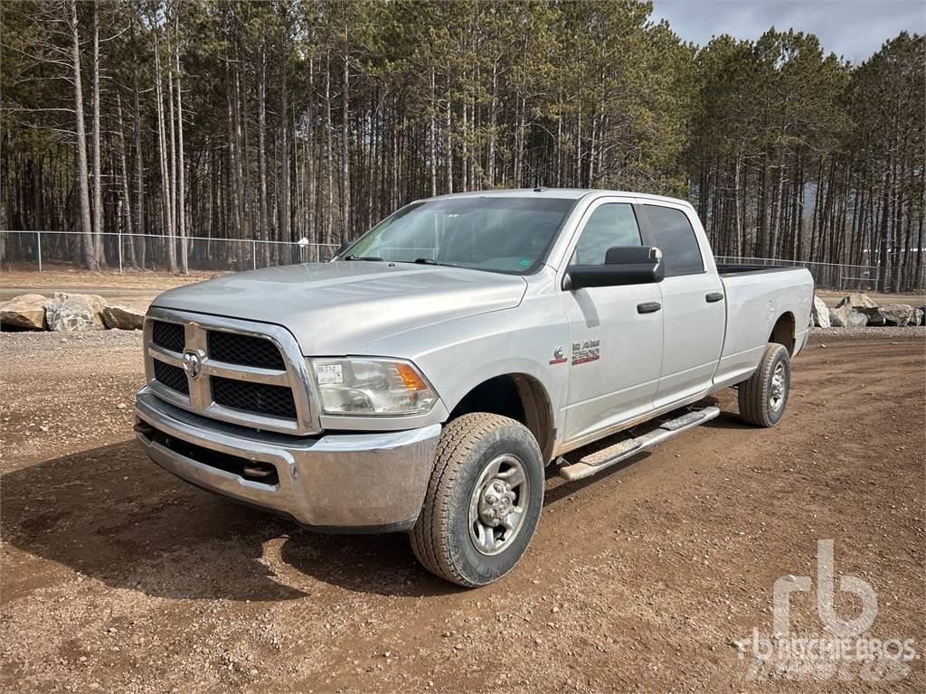 RAM 2500 픽업/드롭사이드