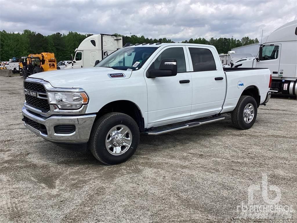 RAM 2500 픽업/드롭사이드