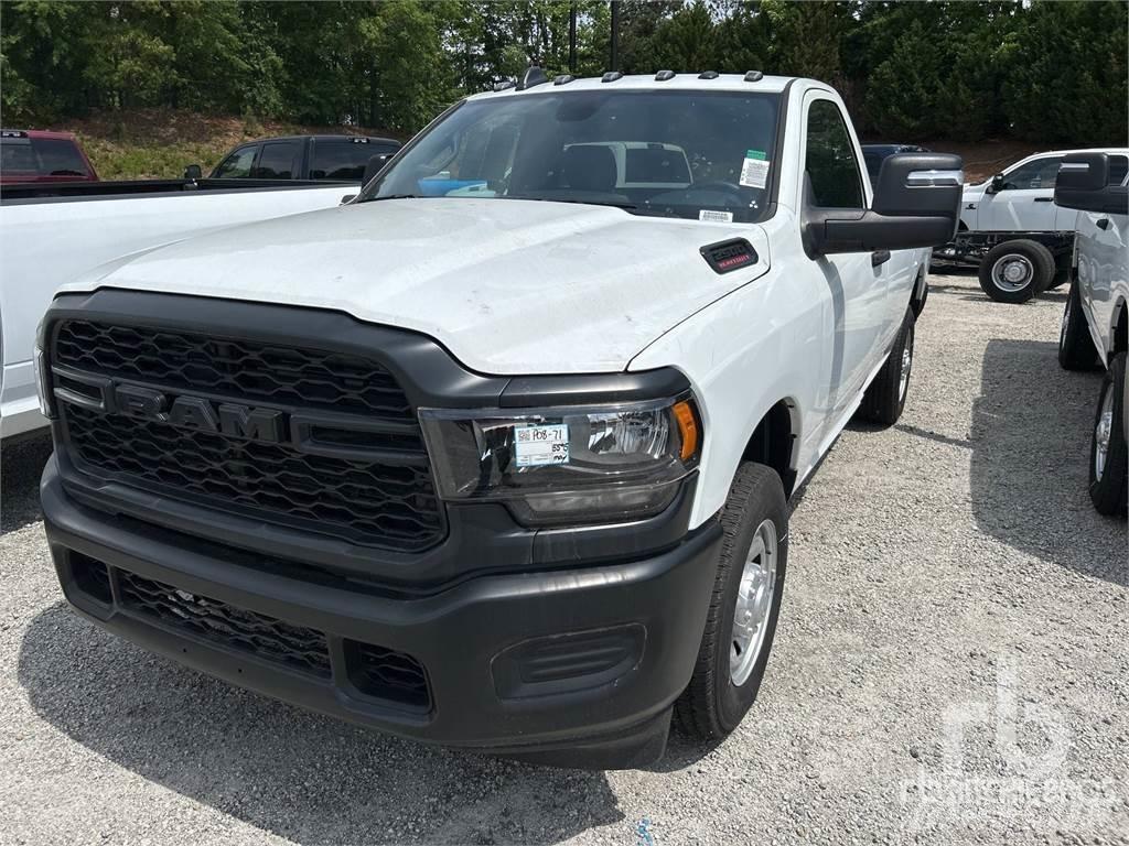 RAM 2500 픽업/드롭사이드