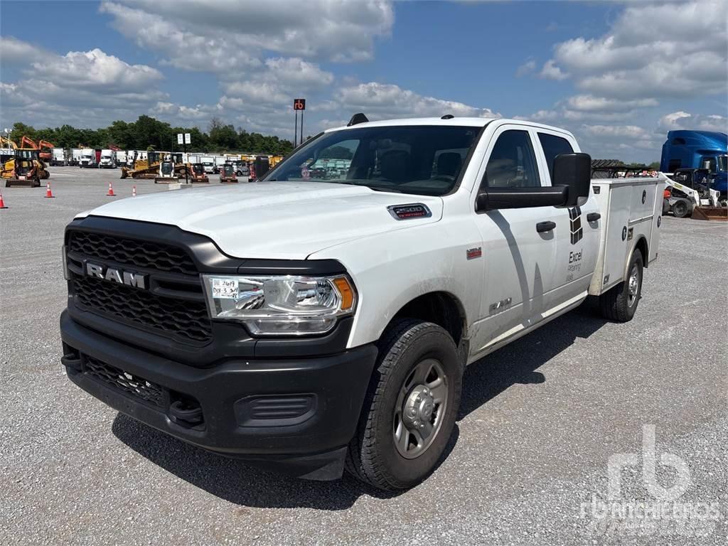 RAM 2500 시립/다목적 차량