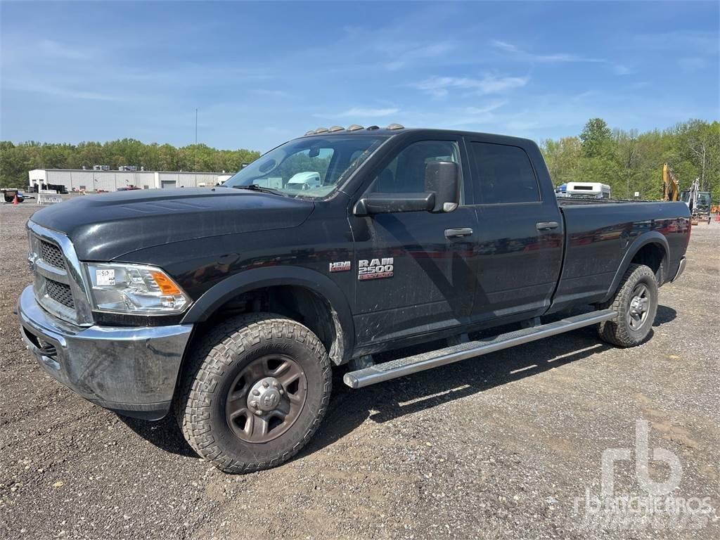 RAM 2500 픽업/드롭사이드