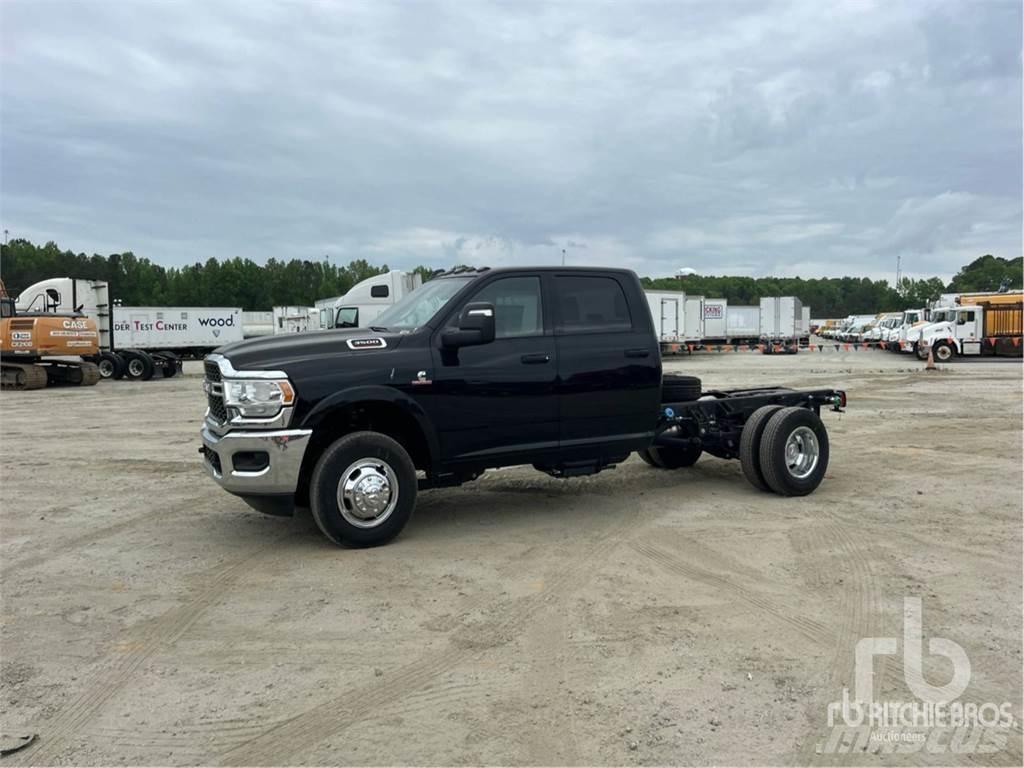 RAM 3500 새시 운전실 트럭