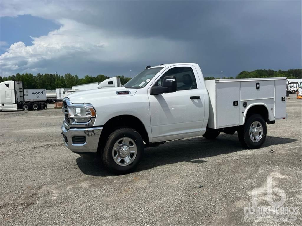 RAM 3500 시립/다목적 차량