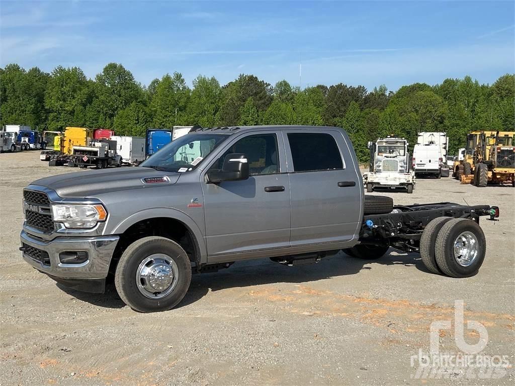 RAM 3500 새시 운전실 트럭
