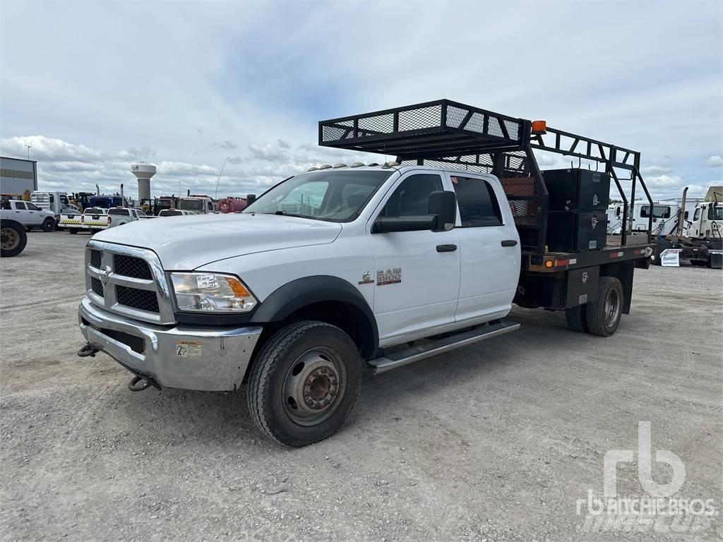 RAM 5500 플랫베드/드롭사이드 트럭
