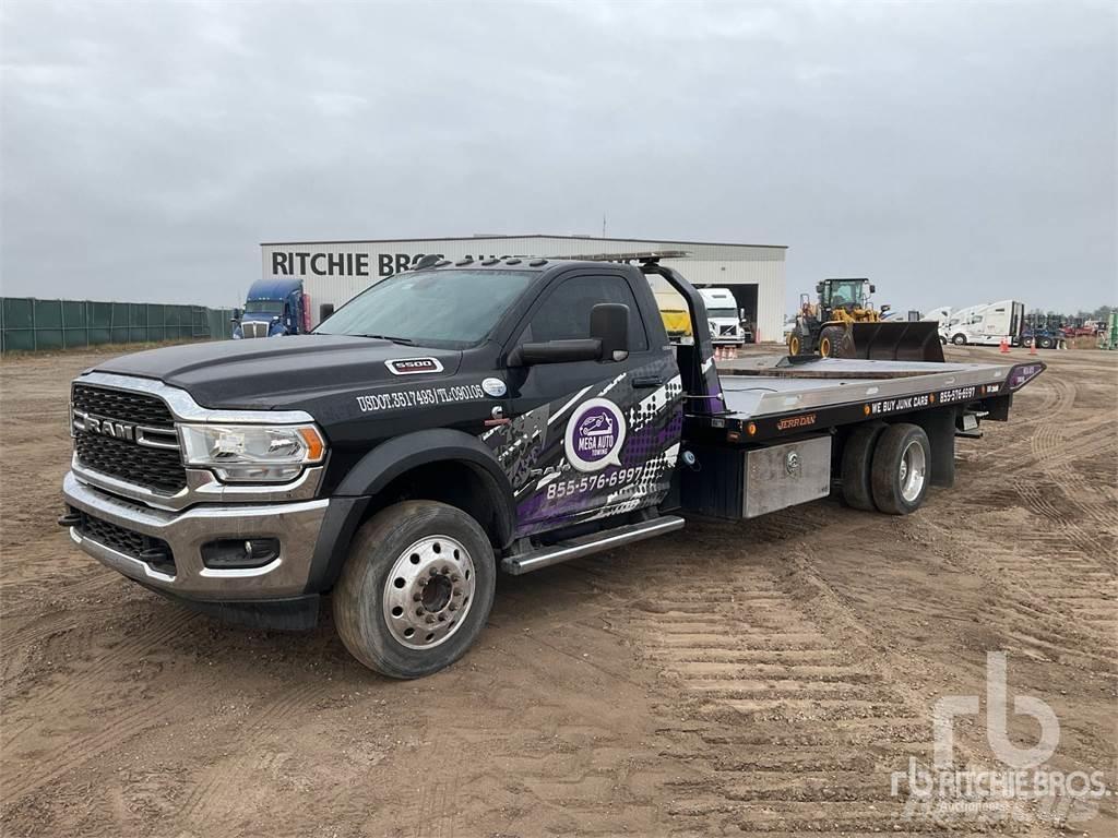 RAM 5500 회수 차량