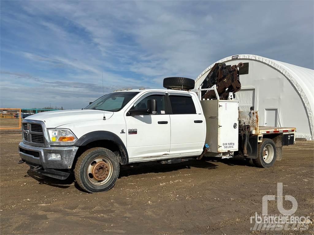 RAM 5500 크레인 트럭