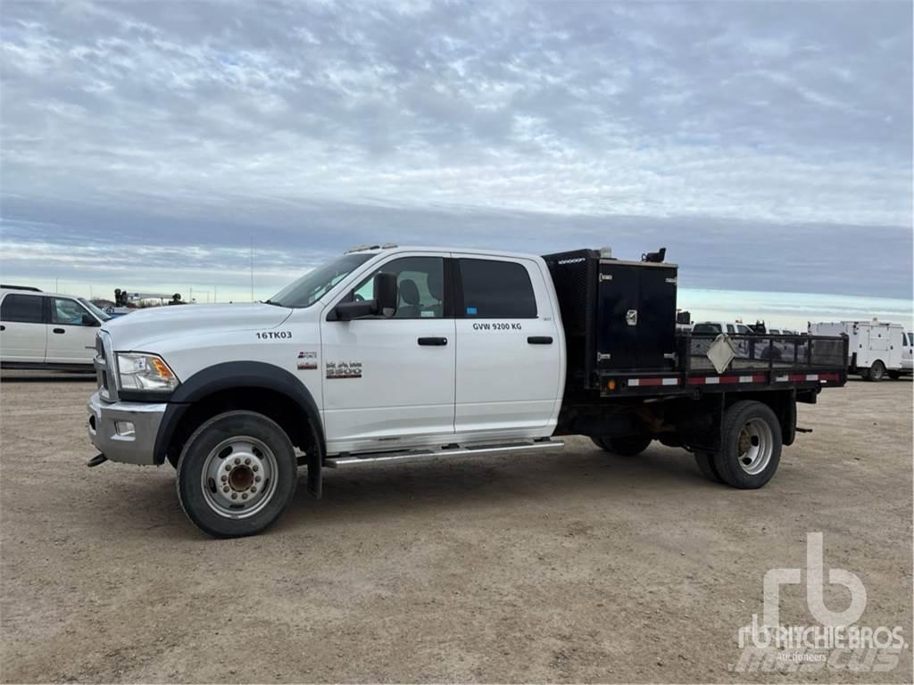 RAM 5500 플랫베드/드롭사이드 트럭