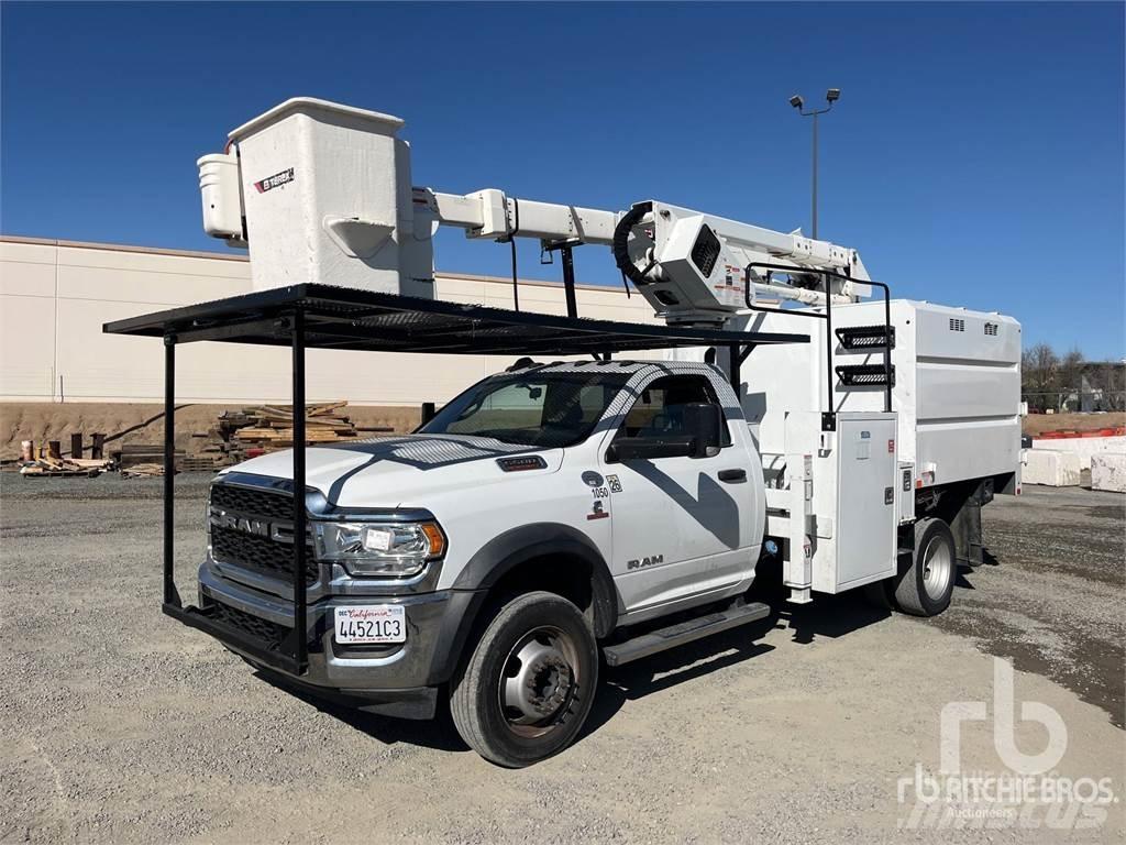 RAM 5500 트레일러 탑재 고소작업대