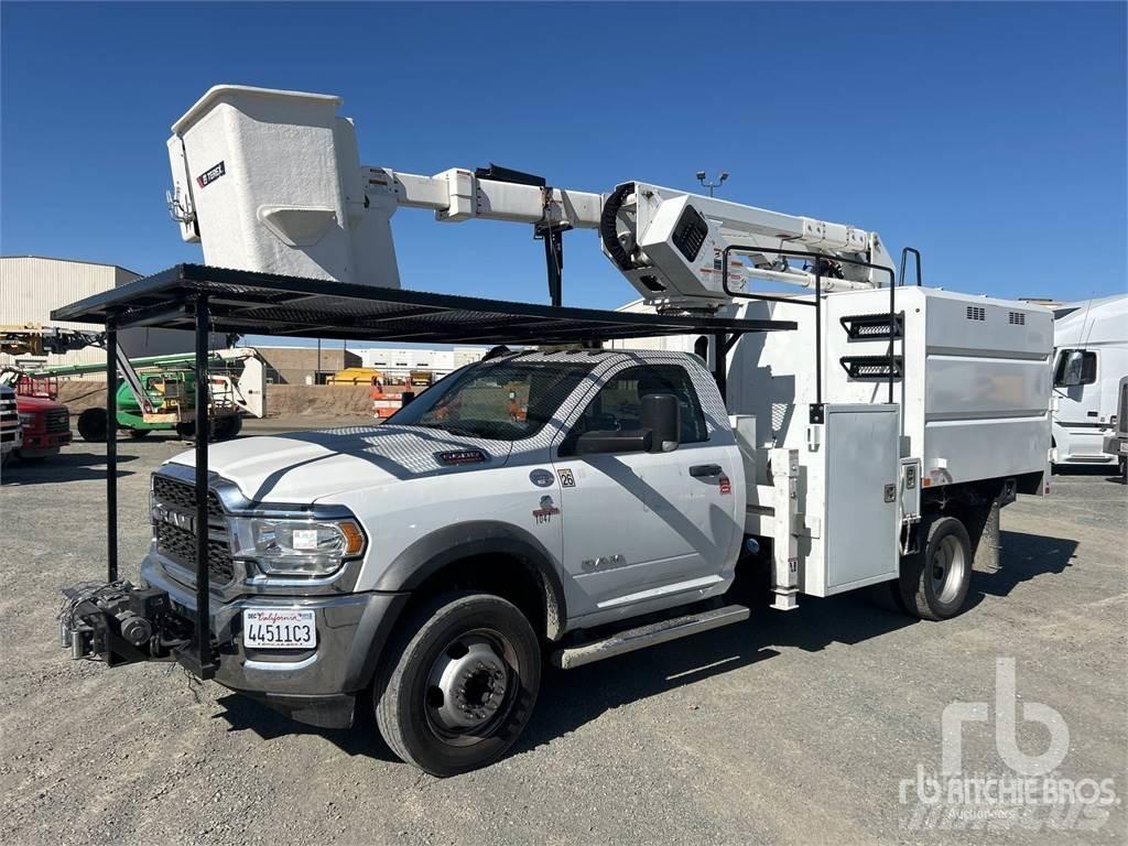 RAM 5500 트레일러 탑재 고소작업대
