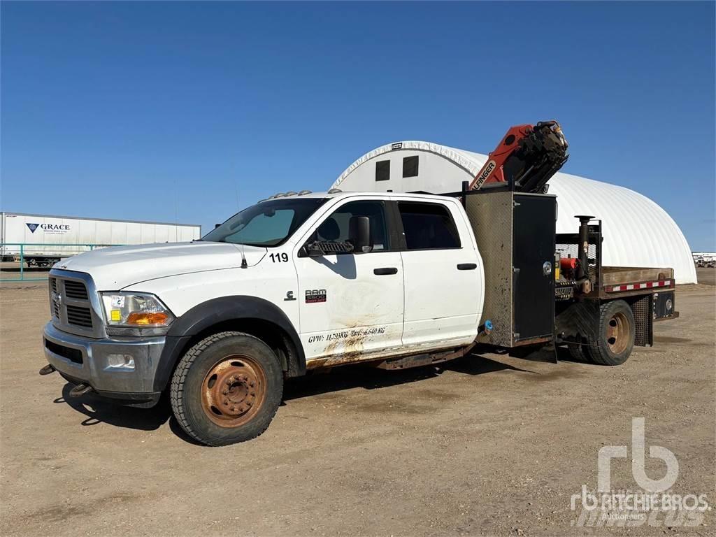 RAM 5500 픽업/드롭사이드