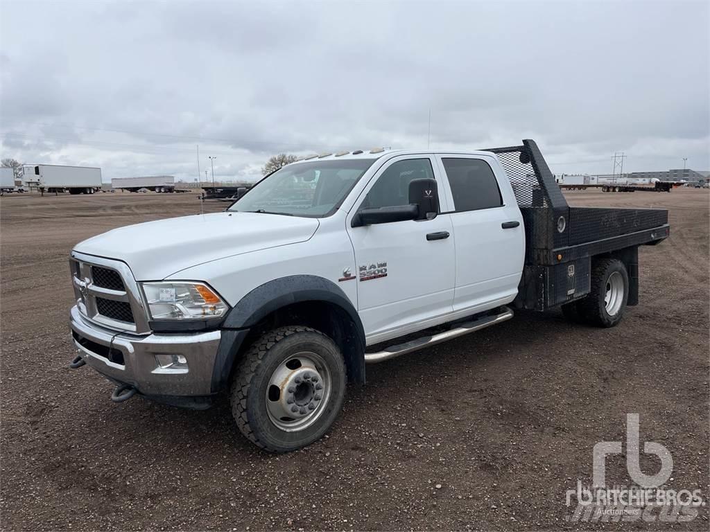 RAM 5500 플랫베드/드롭사이드 트럭