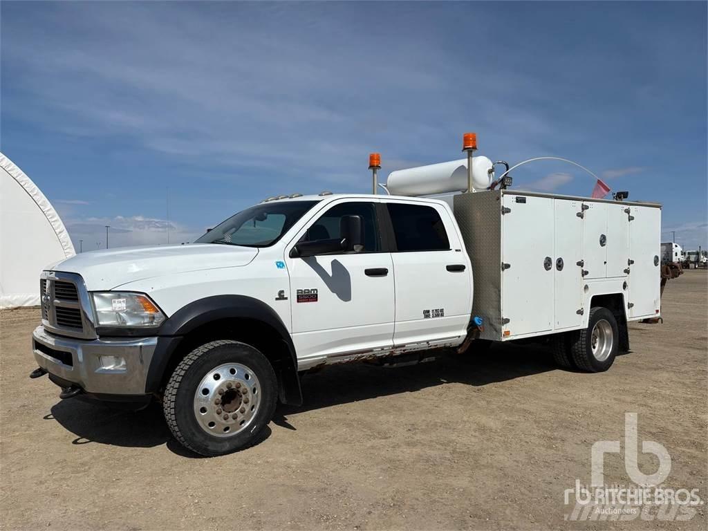 RAM 5500 시립/다목적 차량