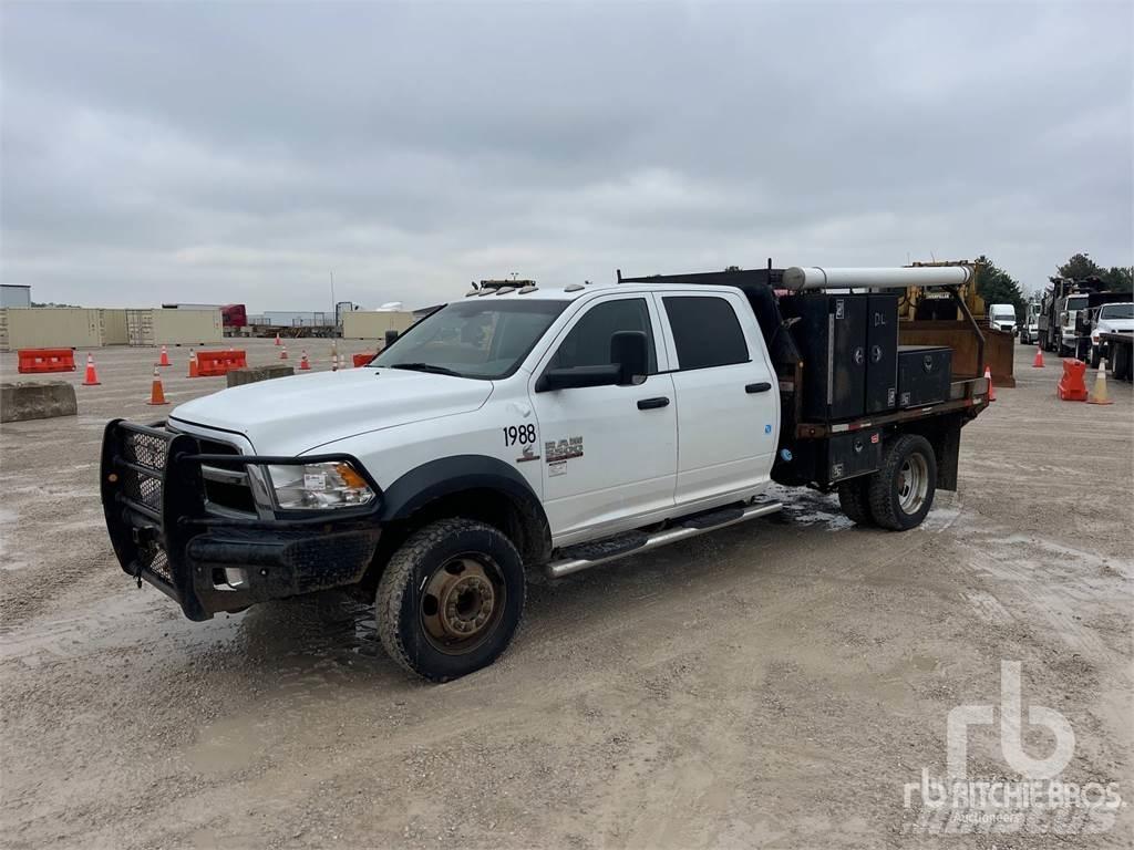 RAM 5500 플랫베드/드롭사이드 트럭
