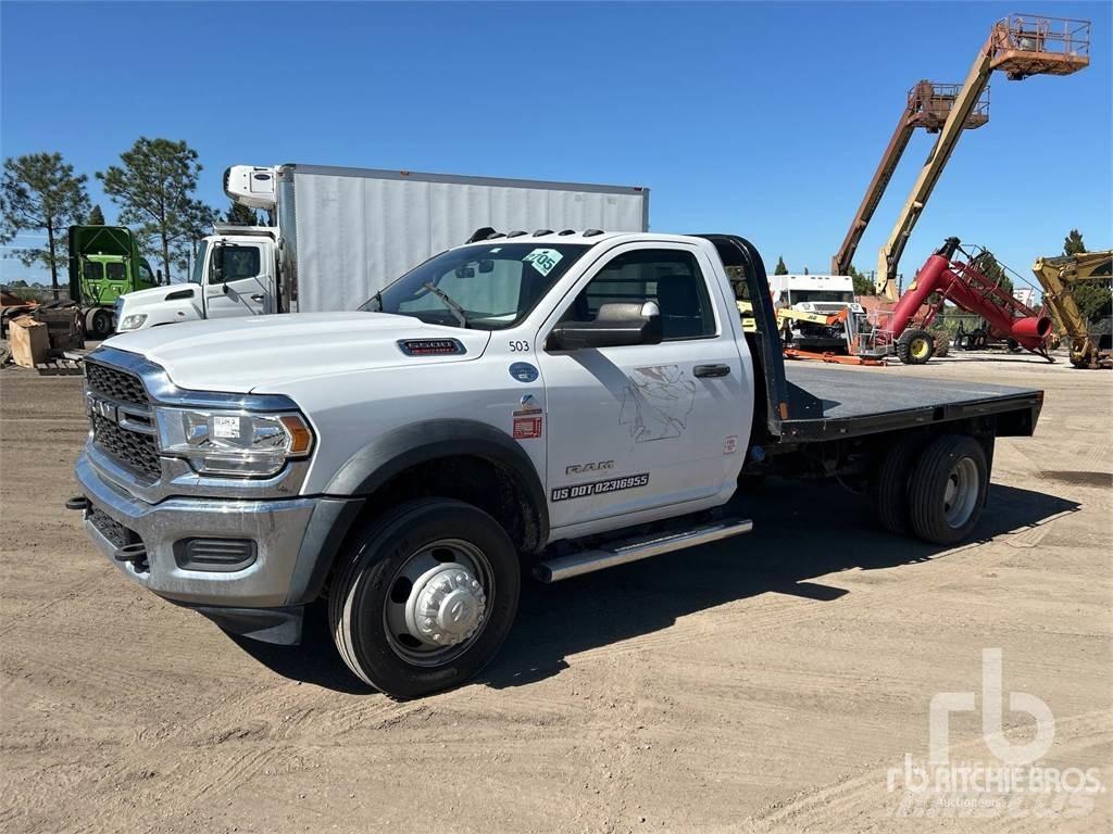 RAM 5500HD 플랫베드/드롭사이드 트럭