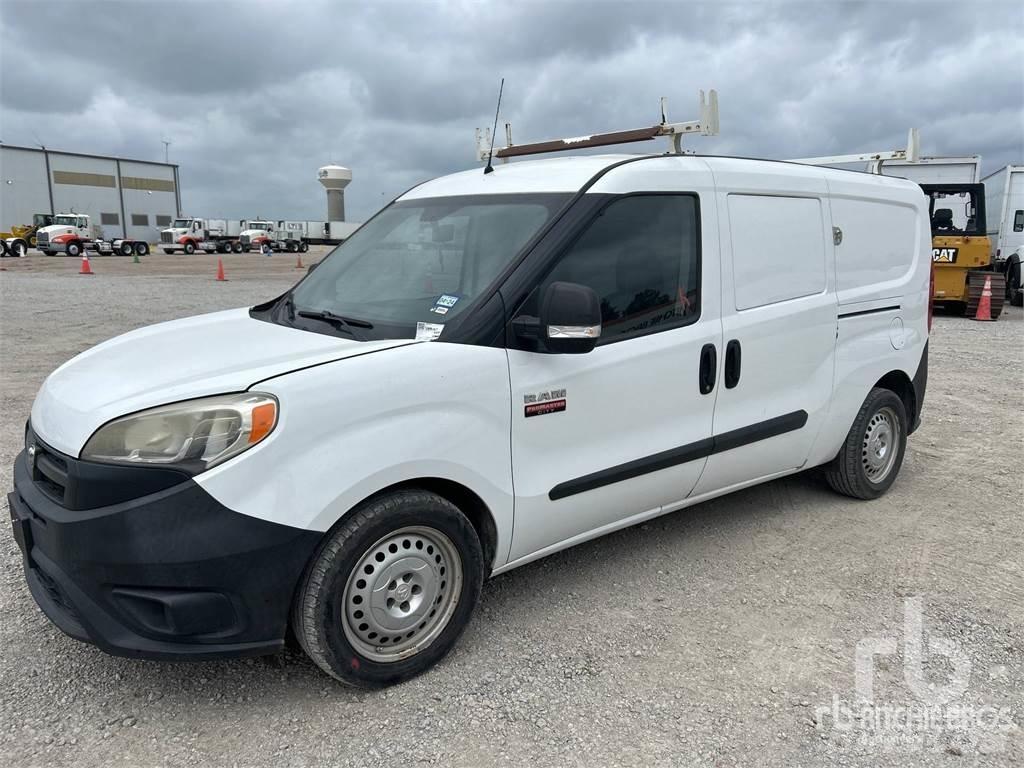 RAM PROMASTER 온도 조절식 트럭