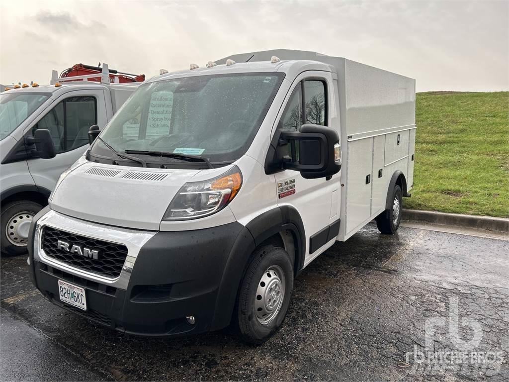 RAM PROMASTER 온도 조절식 트럭