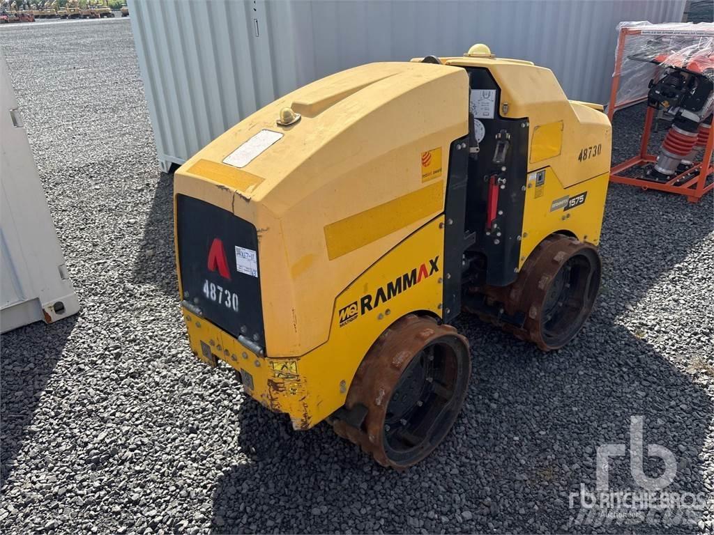 Rammax 1575 토양 다짐기