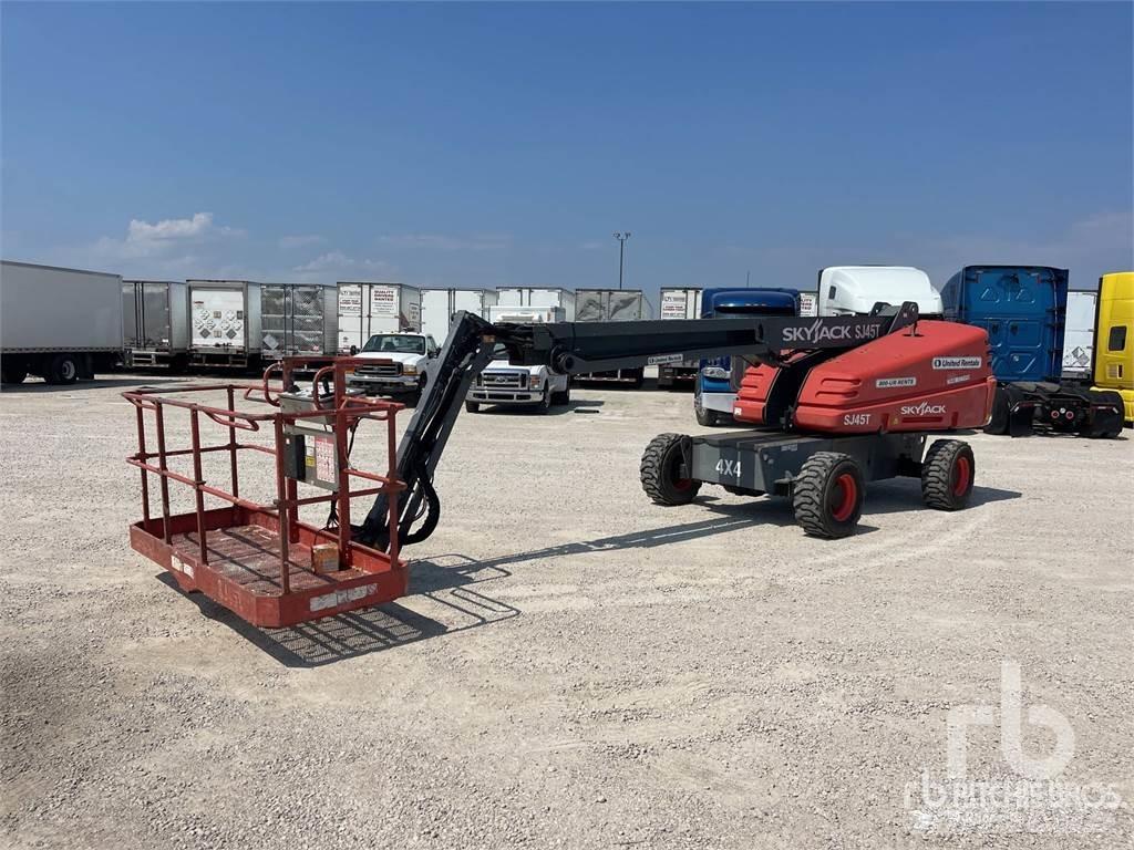 SkyJack SJ45T 관절형 전동이동 리프트