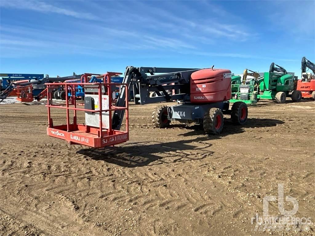 SkyJack SJ46AJ 관절형 전동이동 리프트