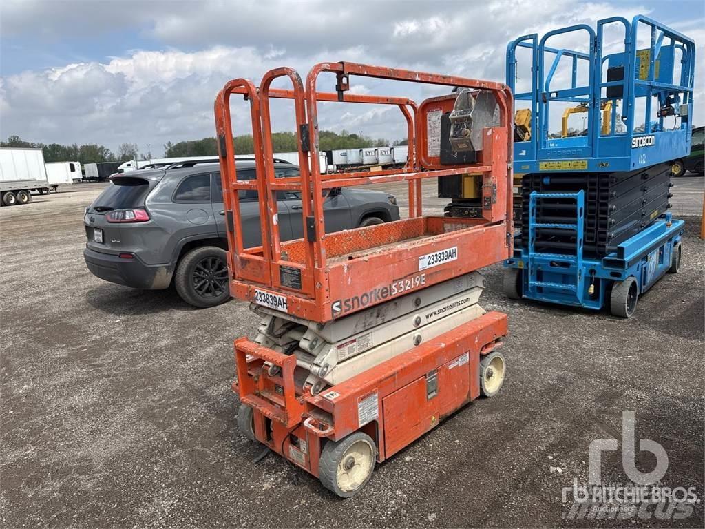 Snorkel S3219E 가위형 리프트
