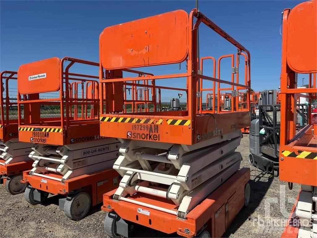 Snorkel S4726E 가위형 리프트