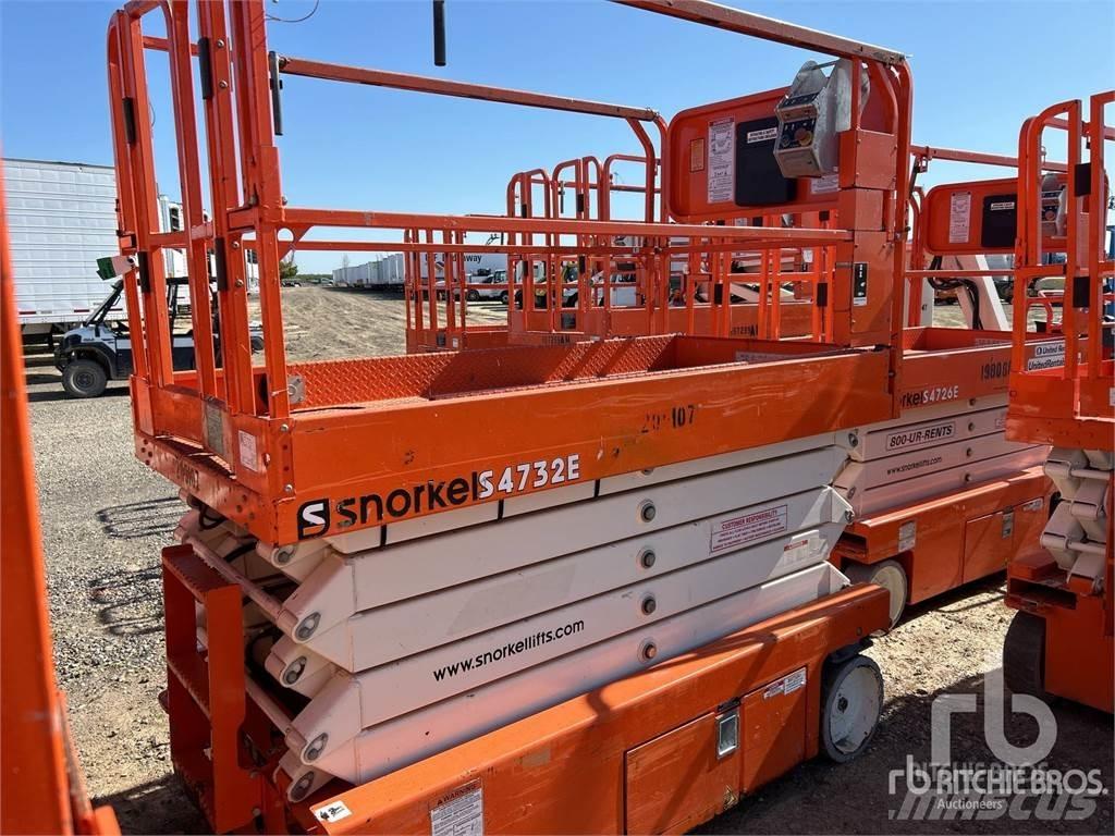 Snorkel S4732E 가위형 리프트
