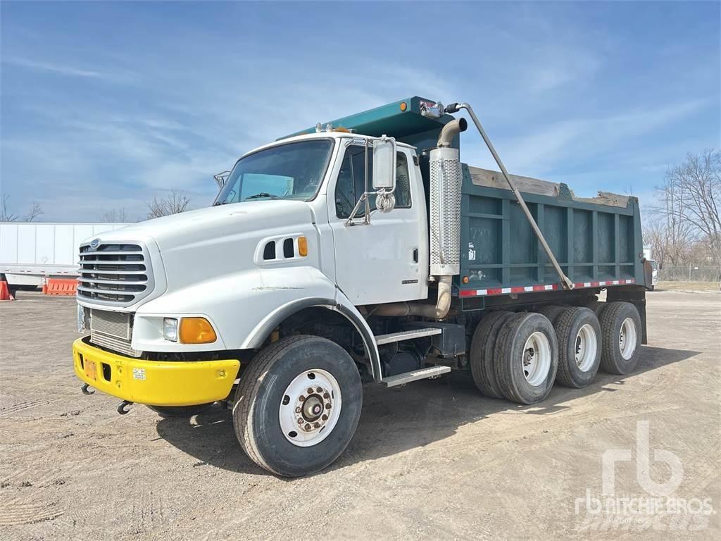 Sterling L9500 덤프 트럭