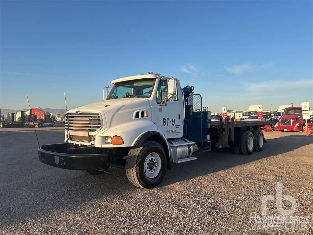 Sterling L9500 플랫베드/드롭사이드 트럭