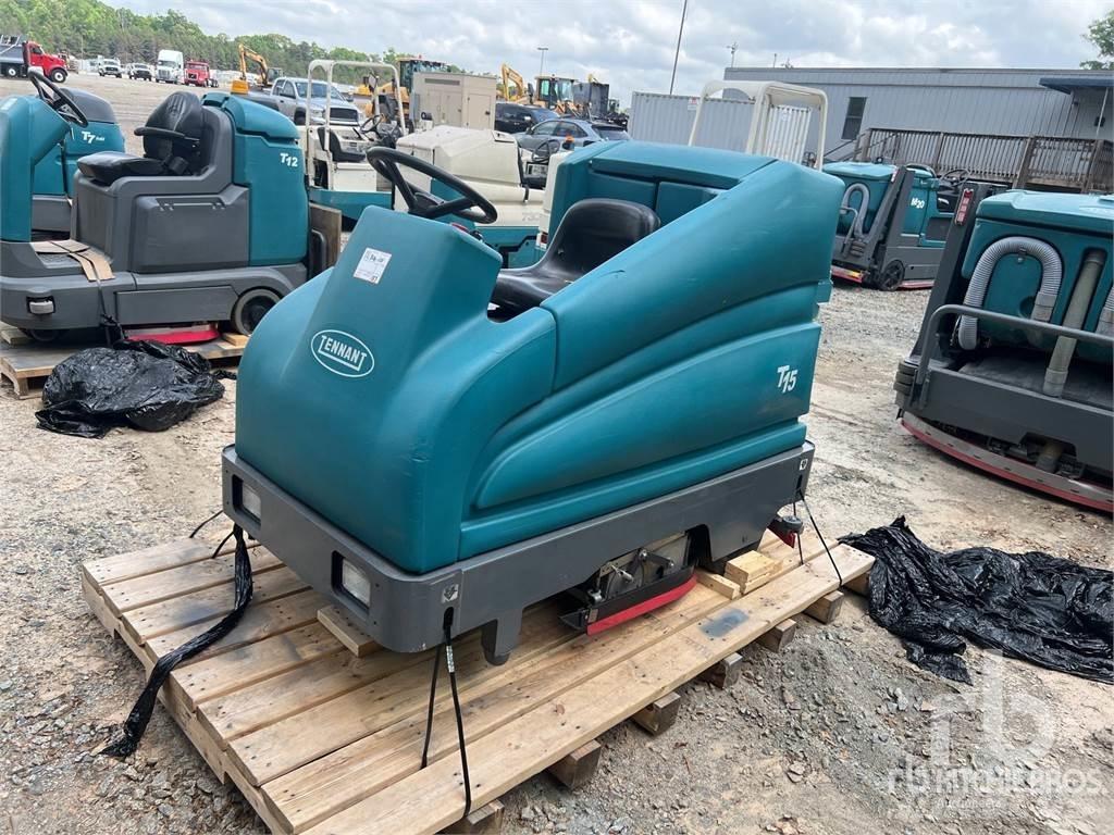Tennant T15 도로 청소차