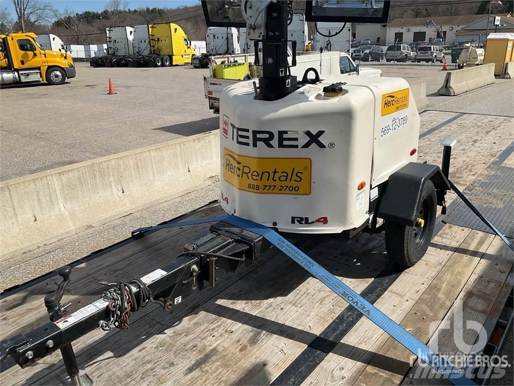 Terex RL4 조명타워