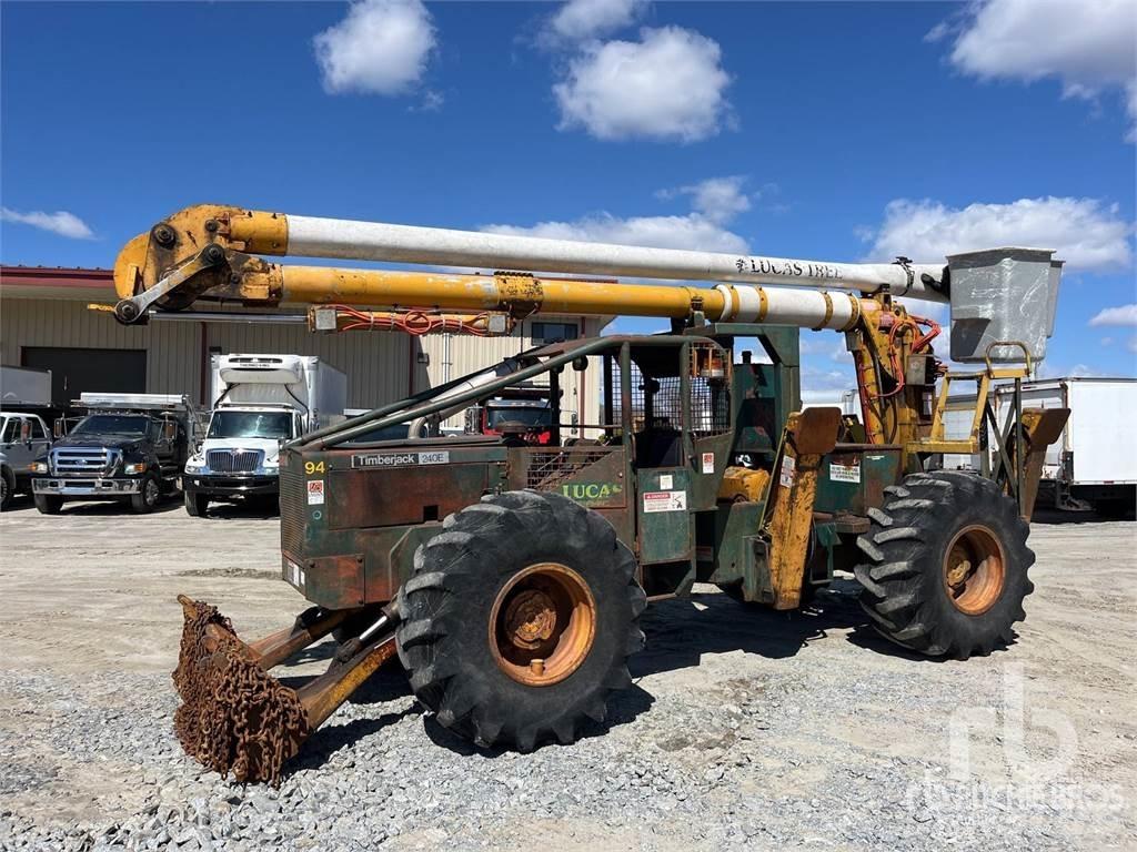 Timberjack 240E 목재스키더